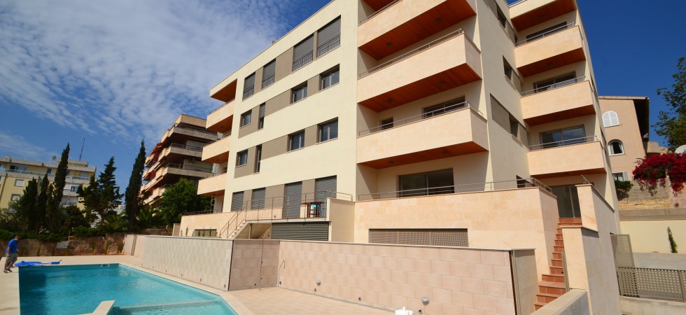 For Sale – New Apartment with Views of Palma Bay