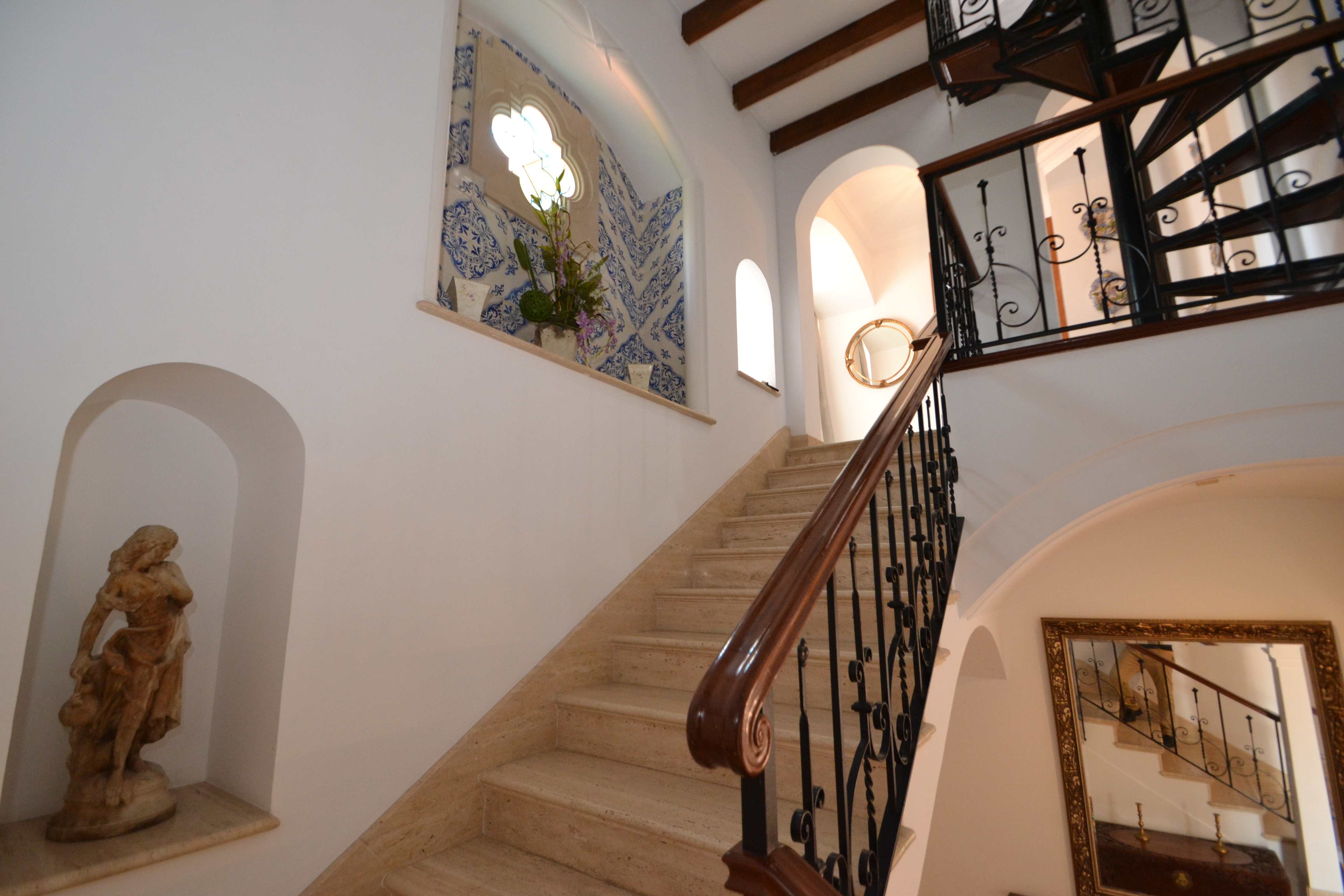 6_luxury_villa_for_sale_Bonanova_Palma_Mallorca