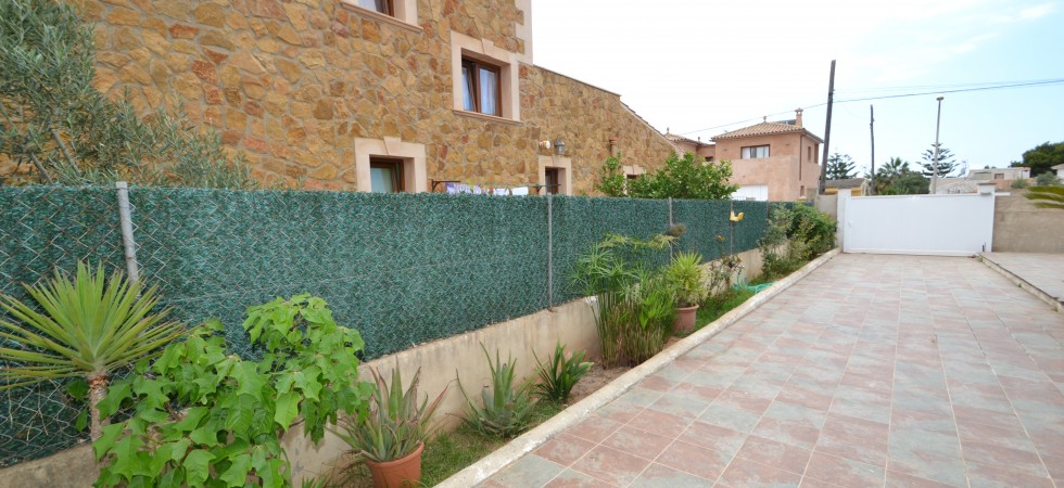 For Sale – Detached Chalet with option to extend in Badia Blava South Mallorca