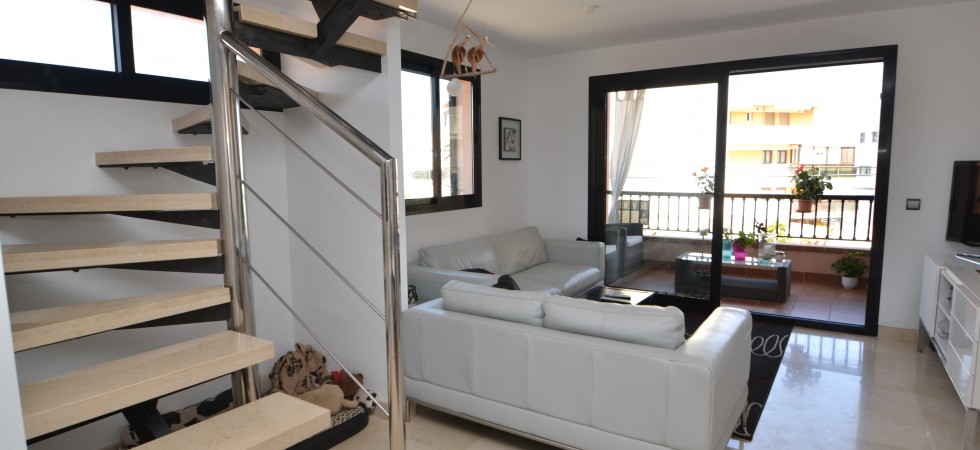 For Sale – Duplex Penthouse in Bonanova Palma with views over Bellver Castle, Mountains and Sea