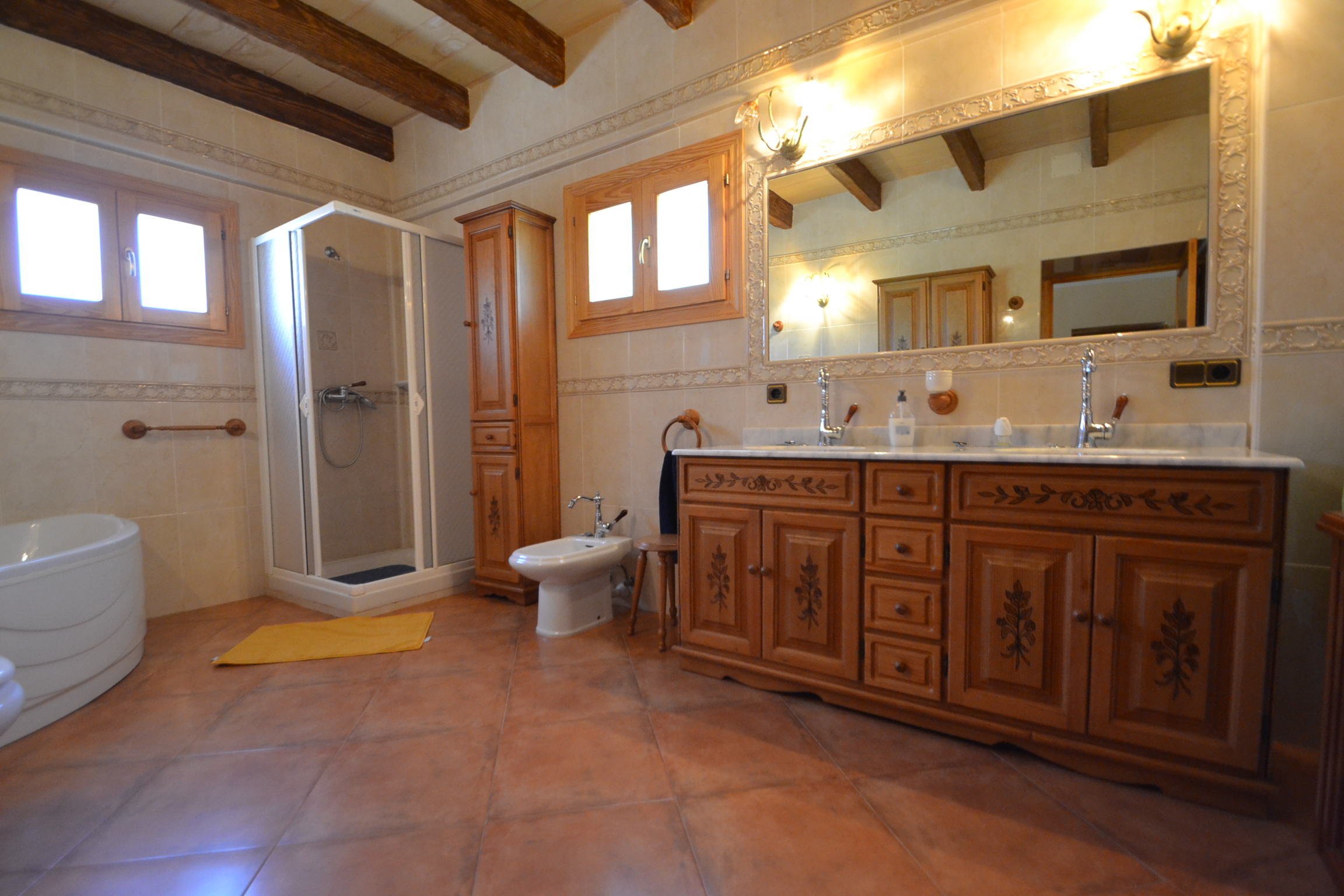 8_luxury_homes_for_sale_Majorca