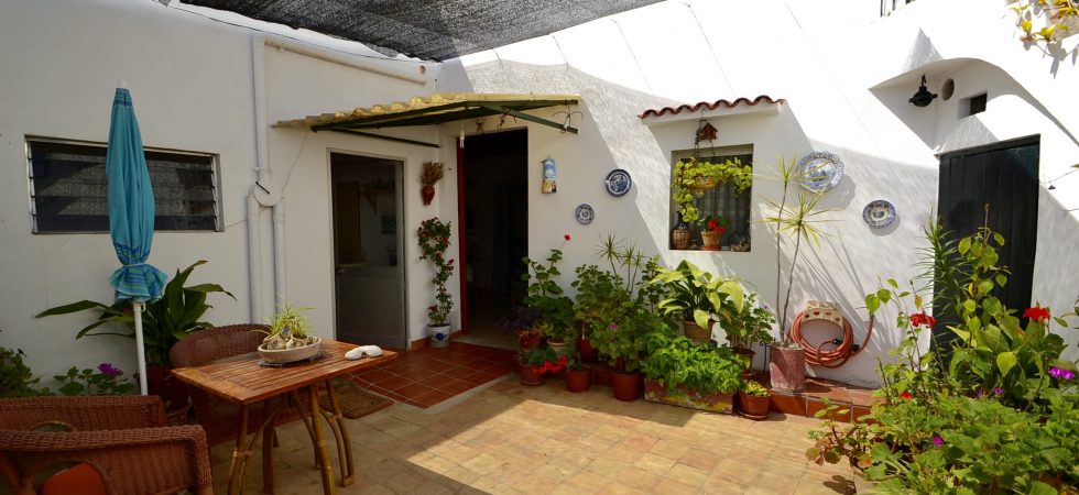 Property for Sale in El Jonquet Palma – Outstanding Front Line Location – Price Reduced!