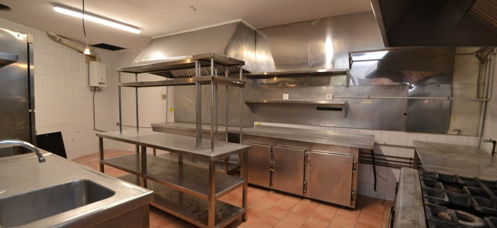 Restaurant in Santa Catalina for Sale – Freehold