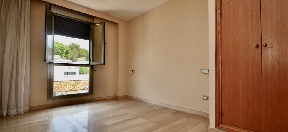 Luxury Duplex Penthouse in Bonanova Palma – Long Term Rental
