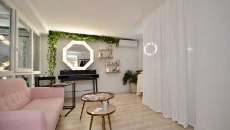 Beauty Salon or Office Space on Avenida Jaime III Palma – Prime location!! Leasehold/Traspaso