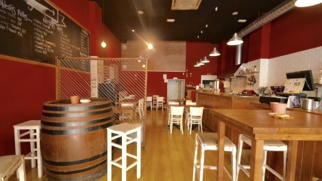 Bar Cafeteria in Central Palma Mallorca – Leasehold (Traspaso)