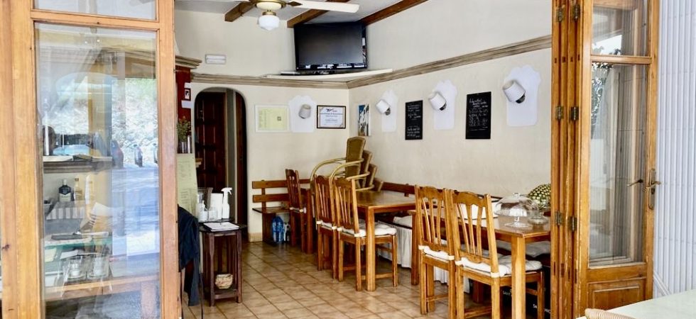Restaurant for Sale in Paguera – Freehold
