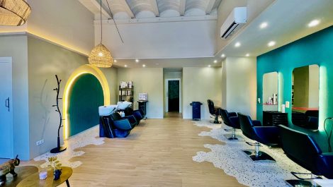 Hairdressing and Aesthetics Salon for Sale in Palma Mallorca – Leasehold (Traspaso)