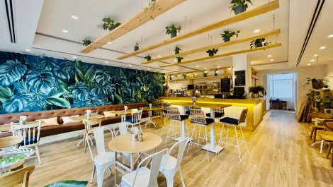 Bar Cafeteria with Terrace in Palma de Mallorca – Leasehold (Traspaso)